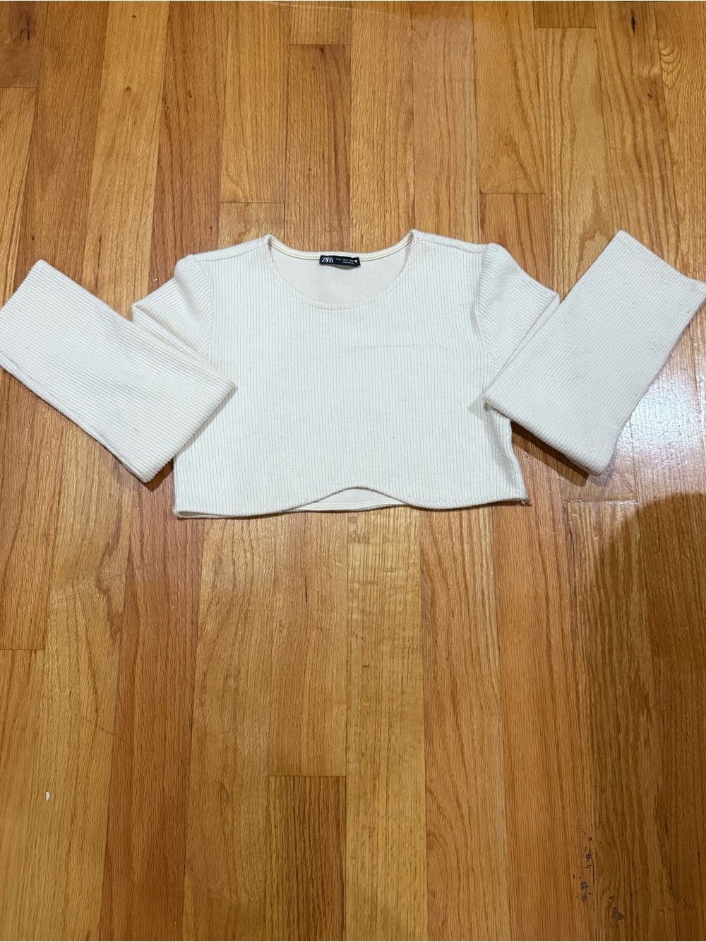 Zara Ribbed Long Sleeve Cropped Top Curved Hem Ecru S